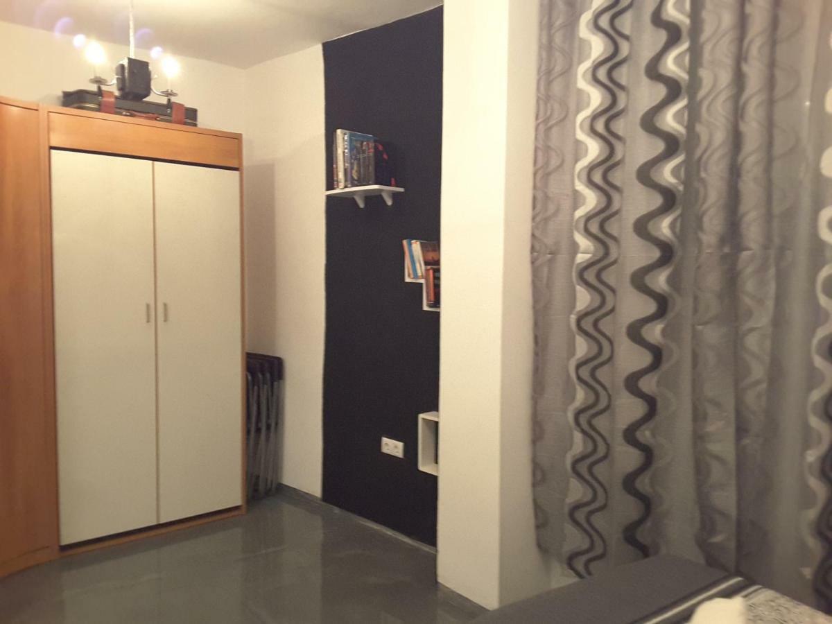 Nuevo! Puente De Piedra A 5'Del Pilar Apartamento Saragoça Exterior foto